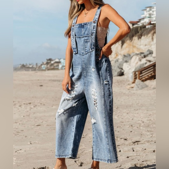 Stylish Blue Denim Overalls - Picture 5 of 8